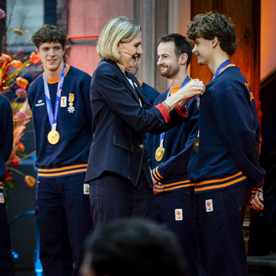 Rijkshuldiging Shorttrackers ANP 1080X800