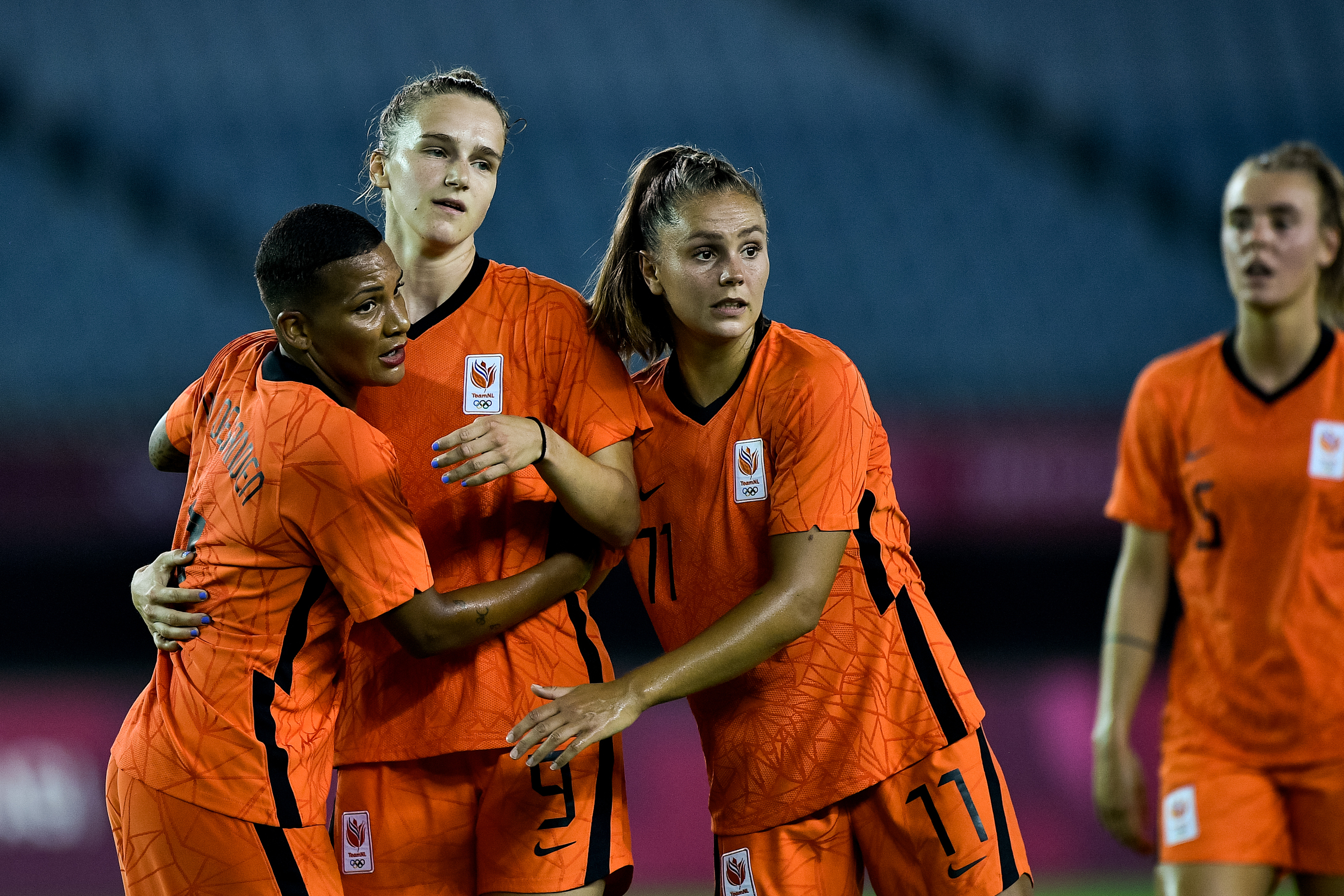 Voetbalsters OS 2020 Sanden Miedema Martens BSR AGENCY (1)