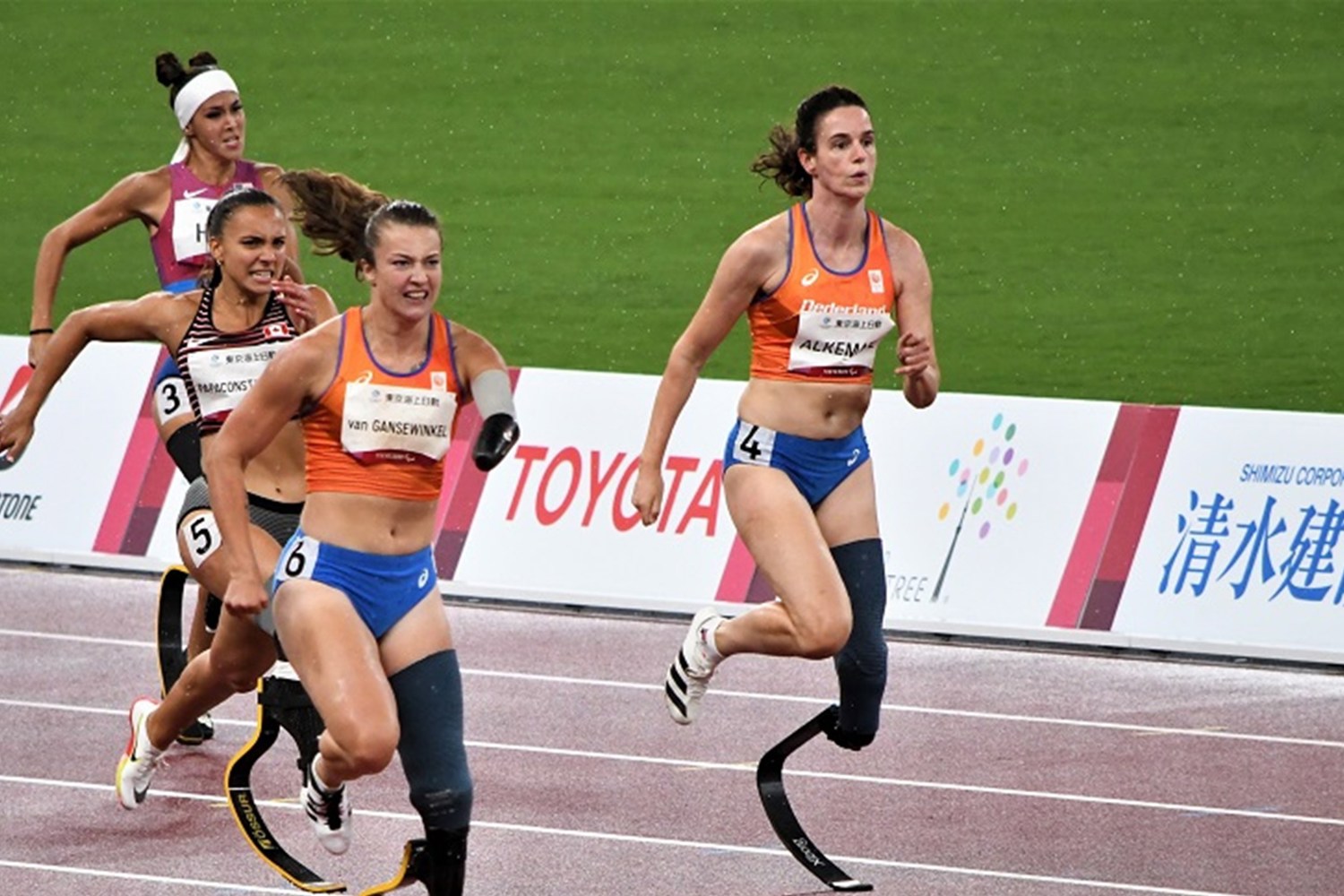 Marlene van Gansewinkel En Kimberly2 Alkemade