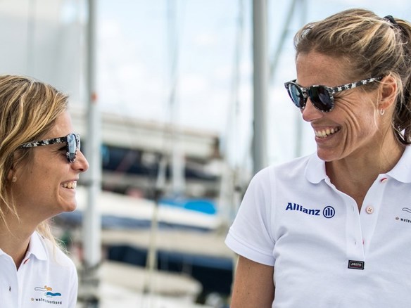 Afrodite Zegers And Lobke Berkhout Team Allianz Foto Richard Langdon