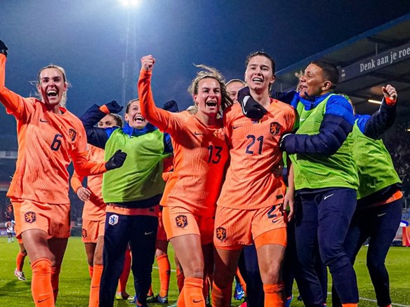 Oranje Leeuwinnen Damaris BSR AGENCY 120X800