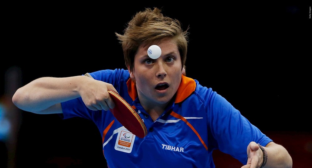 van Zon GettyImages-151191638.jpg