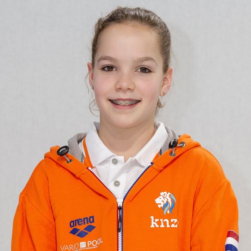 KNZB_Portret_Smile_Variopool_HR_Guurtje_Praasterink_KJV9392_20180413_135515 (2).jpg