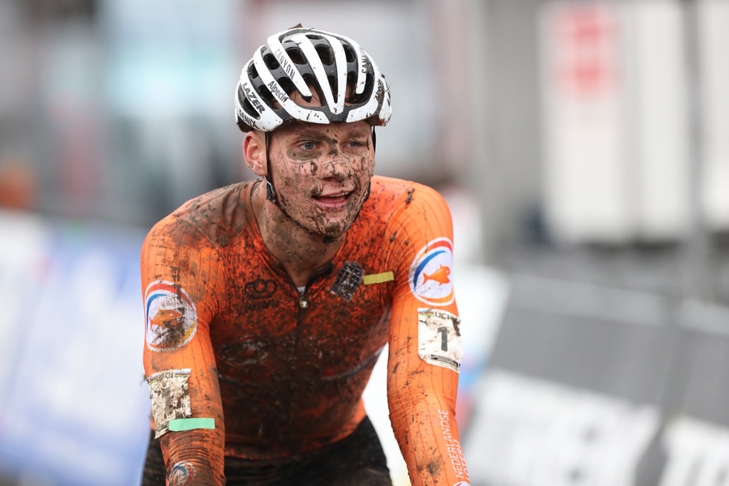 Mathieu Van Der Poel WK 2024 BSR AGENCY 900X600