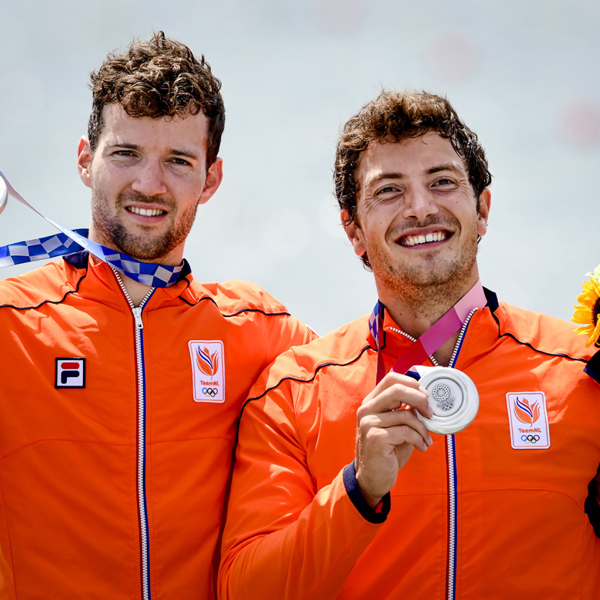 Twellaar En Broenink Medaille OS 21 ANP 1080X778