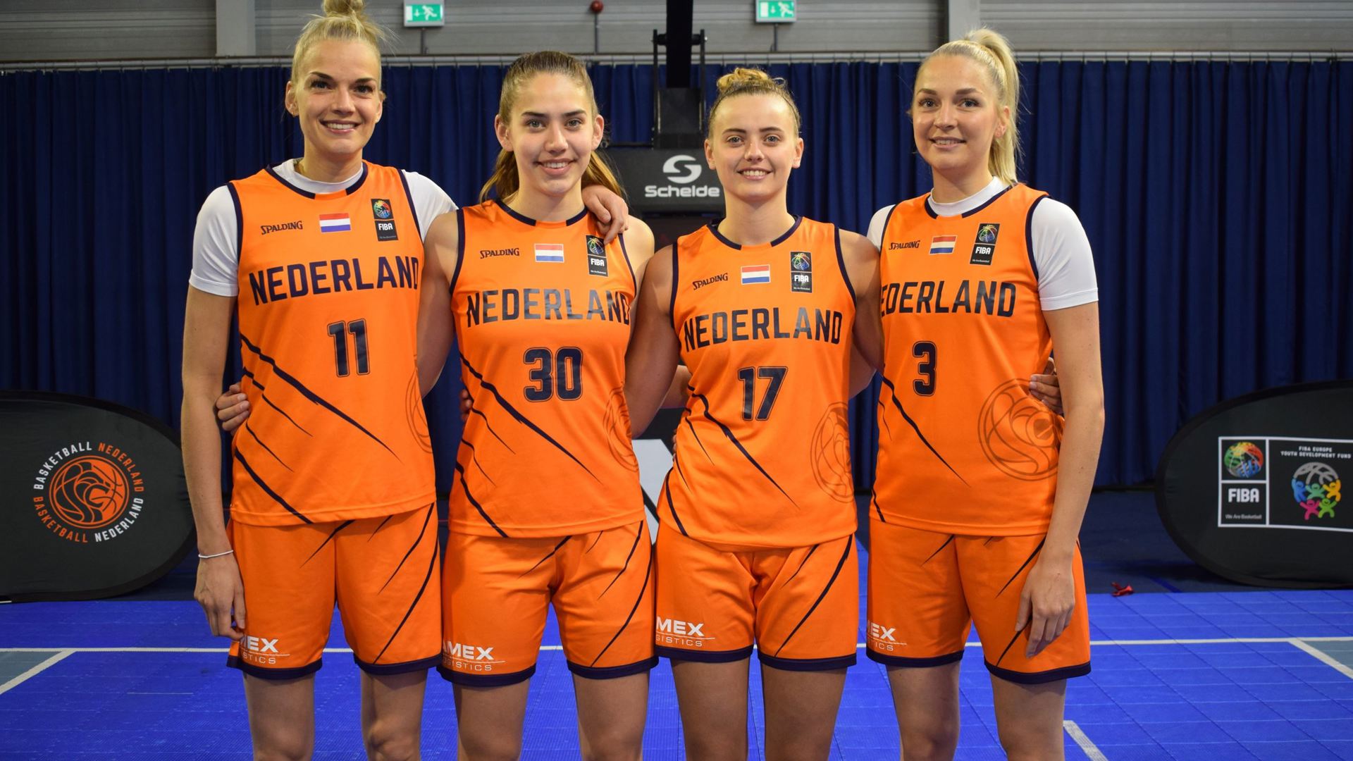 Selectie 3x3 Jill en Loyce Bettonvil, Noor Driessen, Ilse Kuijt.jpg (1)