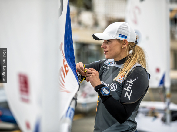 Marit Bouwmeester Foto Richard Langdon, Ocean Images 900X600