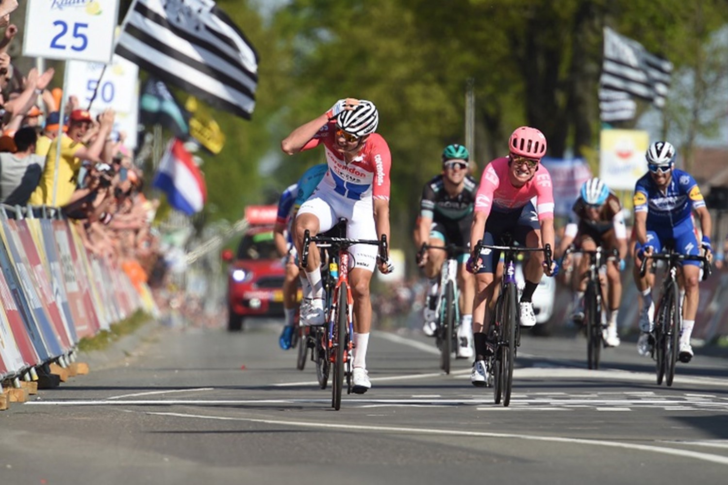 Mathieu Van Der Poel Wint Amstel Gold Race 2019 BSR AGENCY