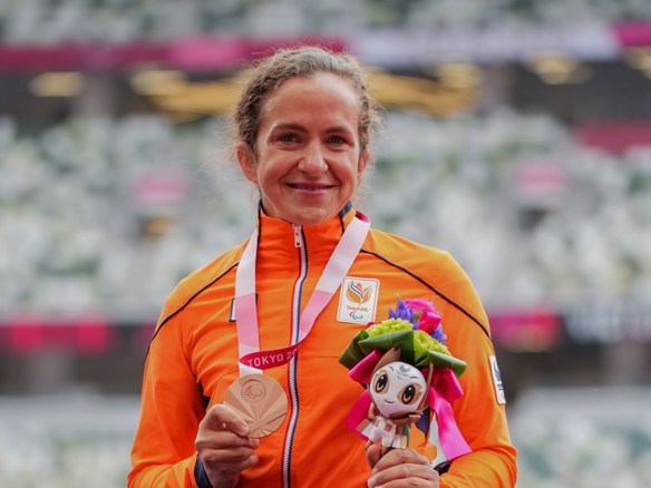 Nikita Den Boer ORANGE PICTURES