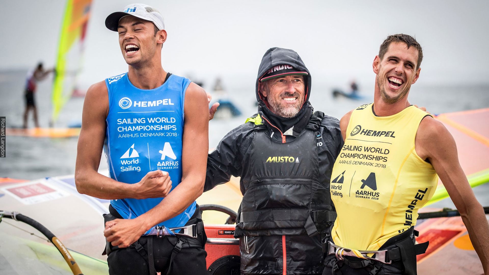 Kiran Badloe Aaron McIntosch Dorian vR WK 2018 Foto Richard Langdon Ocean Images.jpg