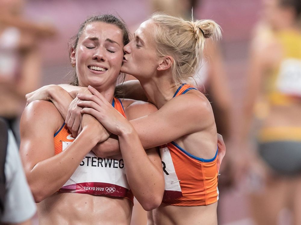 Emma Oosterwegel Anouk Vetter OS 2020 ORANGE PICTURES.jpg