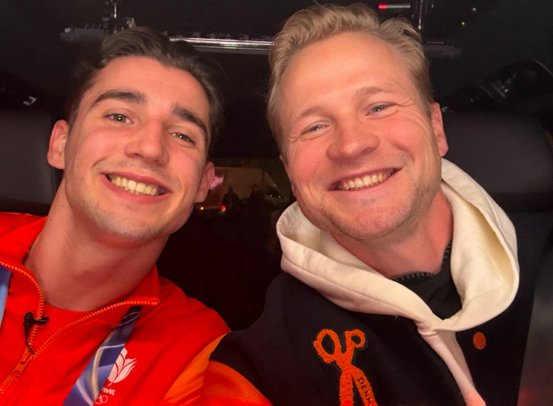 Jenning En Kalvijn 1080X1080