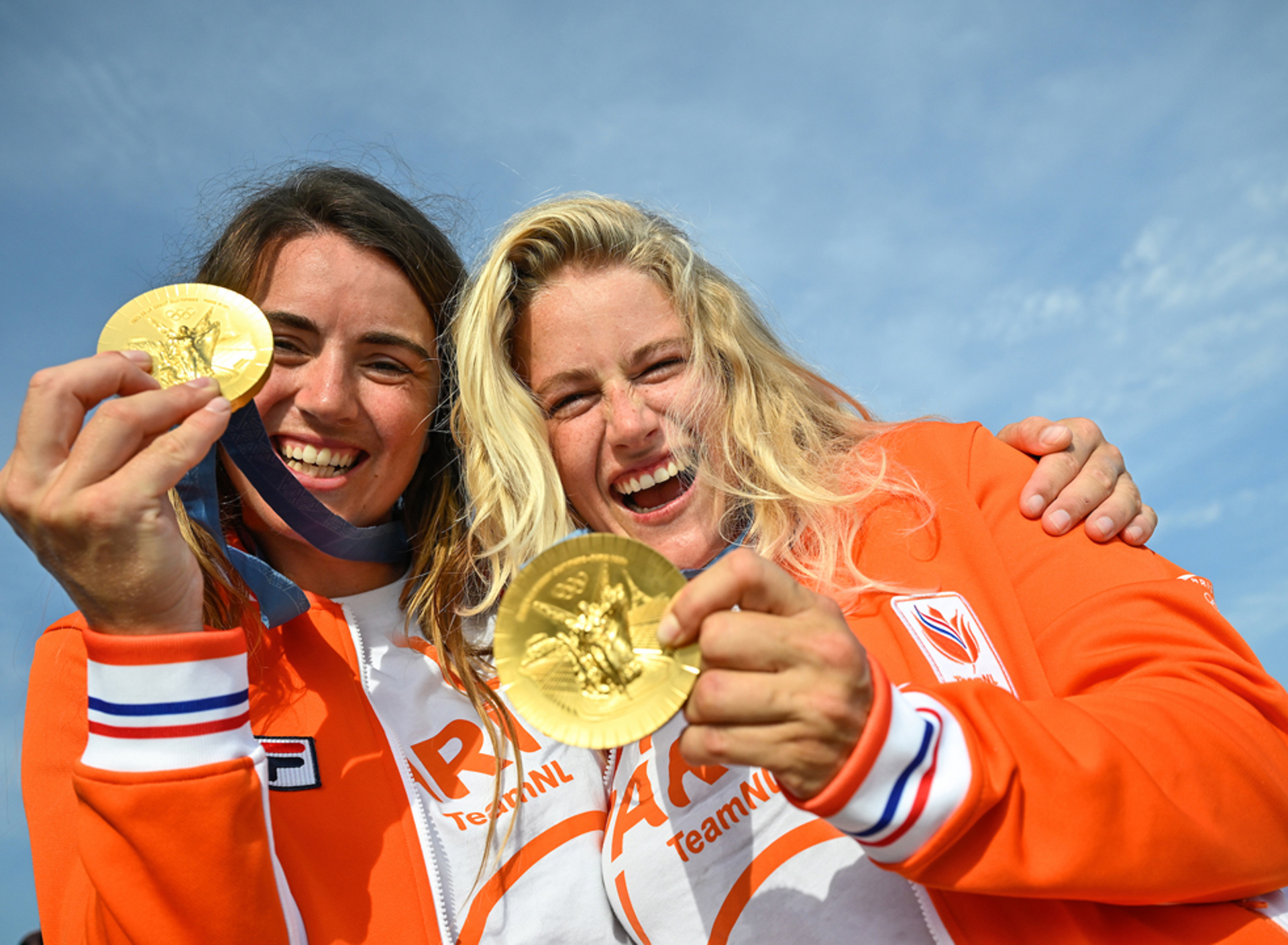 Odile Van Aanholt Annette Duetz Medaille Parijs 2024 World Sailing 1080X720