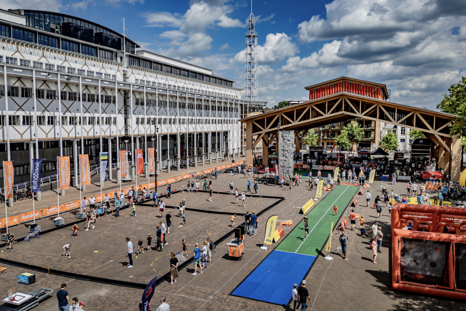 Foto Teamnl TNSE Apeldoorn Marktplein