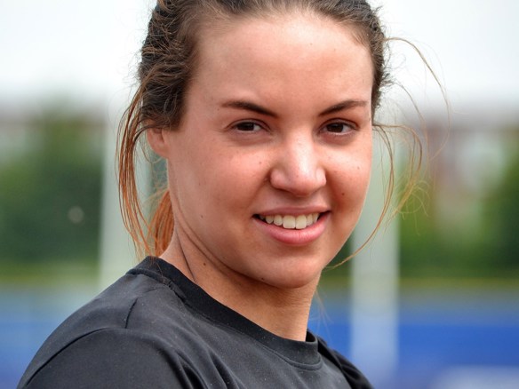 Eva Voortman softbal Bron RS (6).JPG