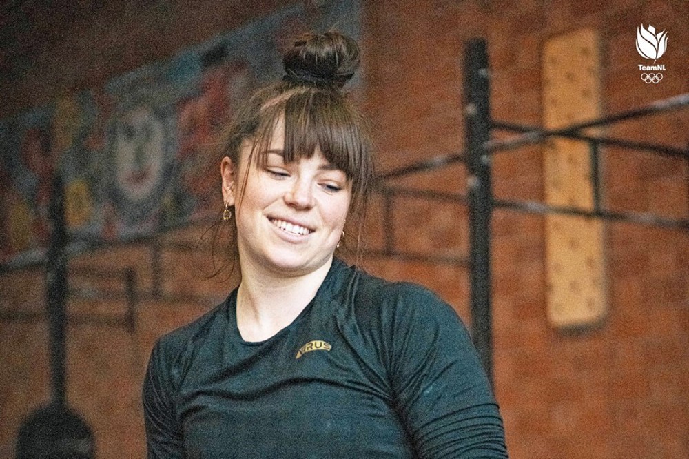 Nikki Löwik lachend 2023 (5)