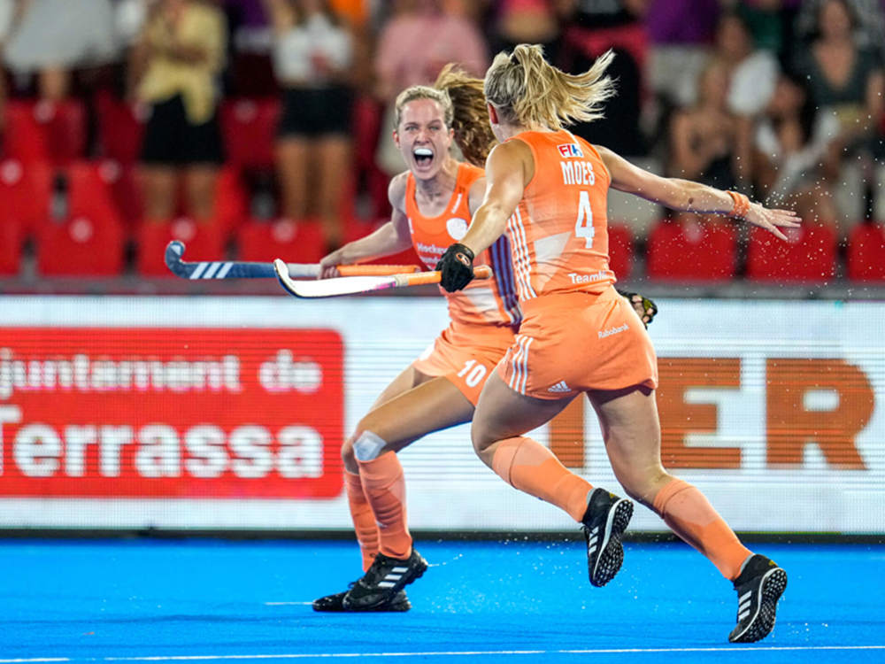 Felice Albers Juicht BSR AGENCY 900X600