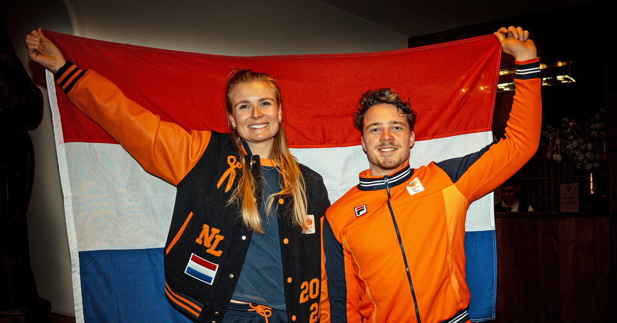 Lisa Bunschoten-Vos en Jeroen Kampschreur vlaggendragers TeamNL bij sluiting