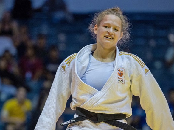 Joanne Van Lieshout IJF 1200