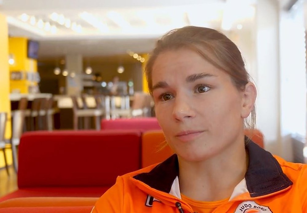 Sanne Verhagen 16X9 (1)