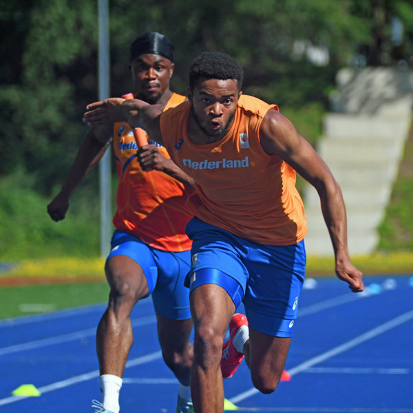 Estafette Training 1080X720