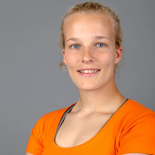 SK hockey Anne Veenendaal 17b.jpg