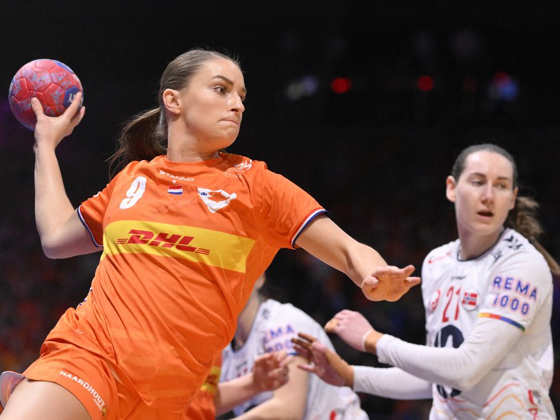 [Larissa Nusser] [Handball][Handball World Championship2025]Anpbeeldbank