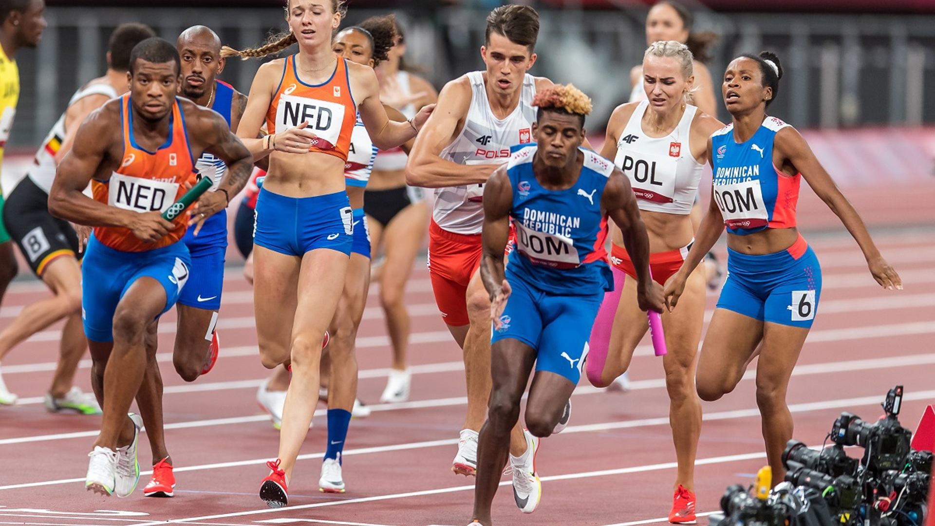 Femke Bol 4X400 Estafette ORANGE PICTURES