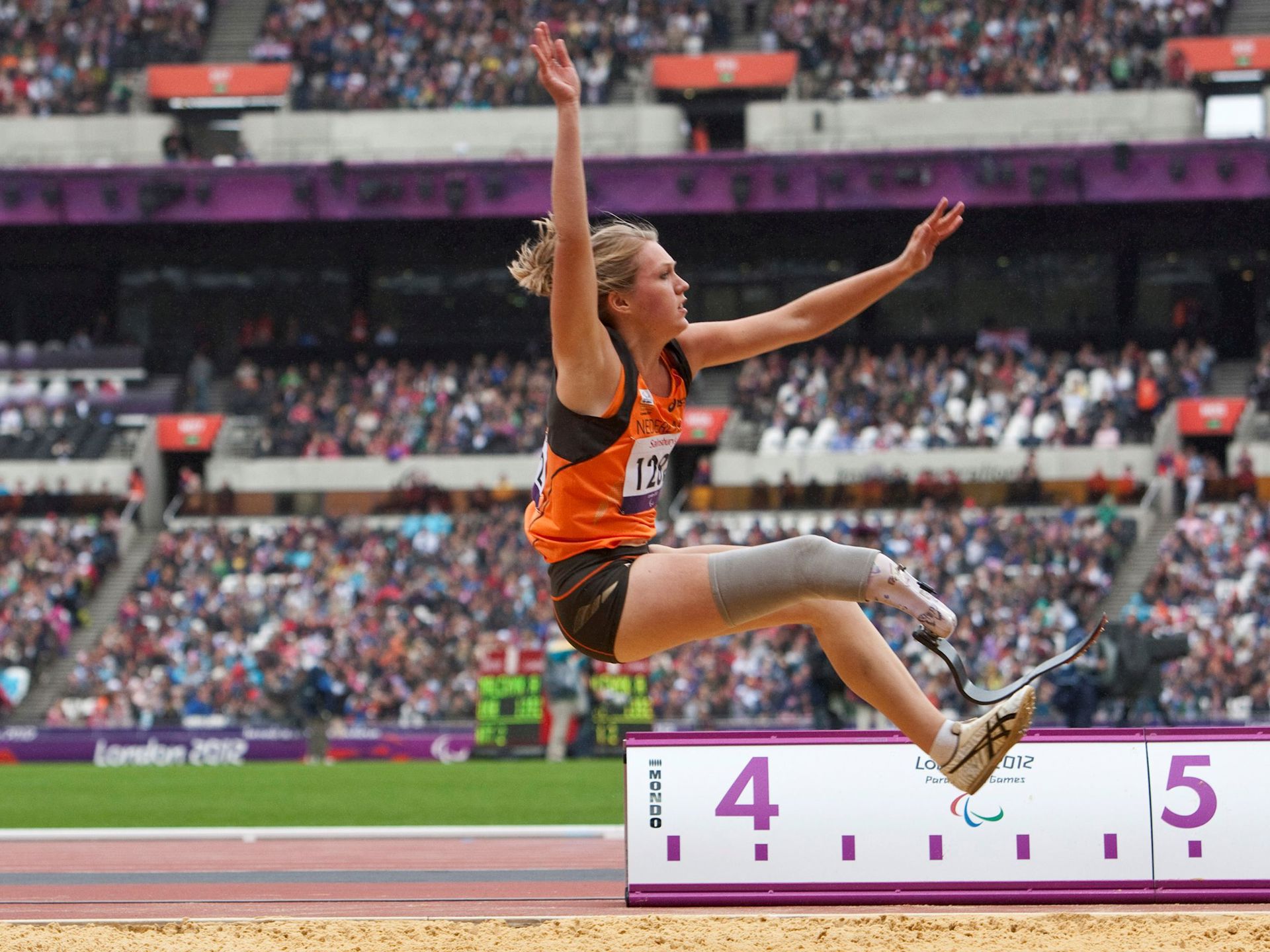 Iris Pruysen GettyImages Helene Wiesenhaan.jpg