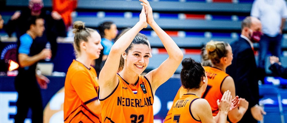 Chatilla Van Grinsven Nedhon 2020 ORANGE PICTURES 3X2