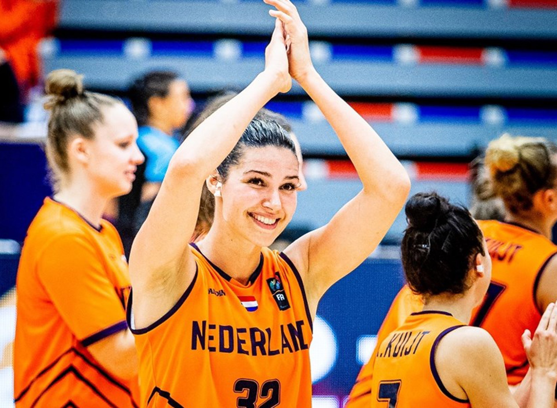 Chatilla Van Grinsven Nedhon 2020 ORANGE PICTURES 3X2