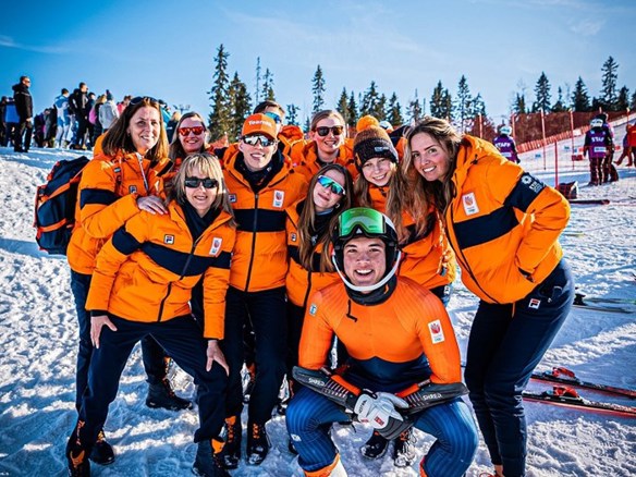 Alpineskiërs Vuokatti DS209755