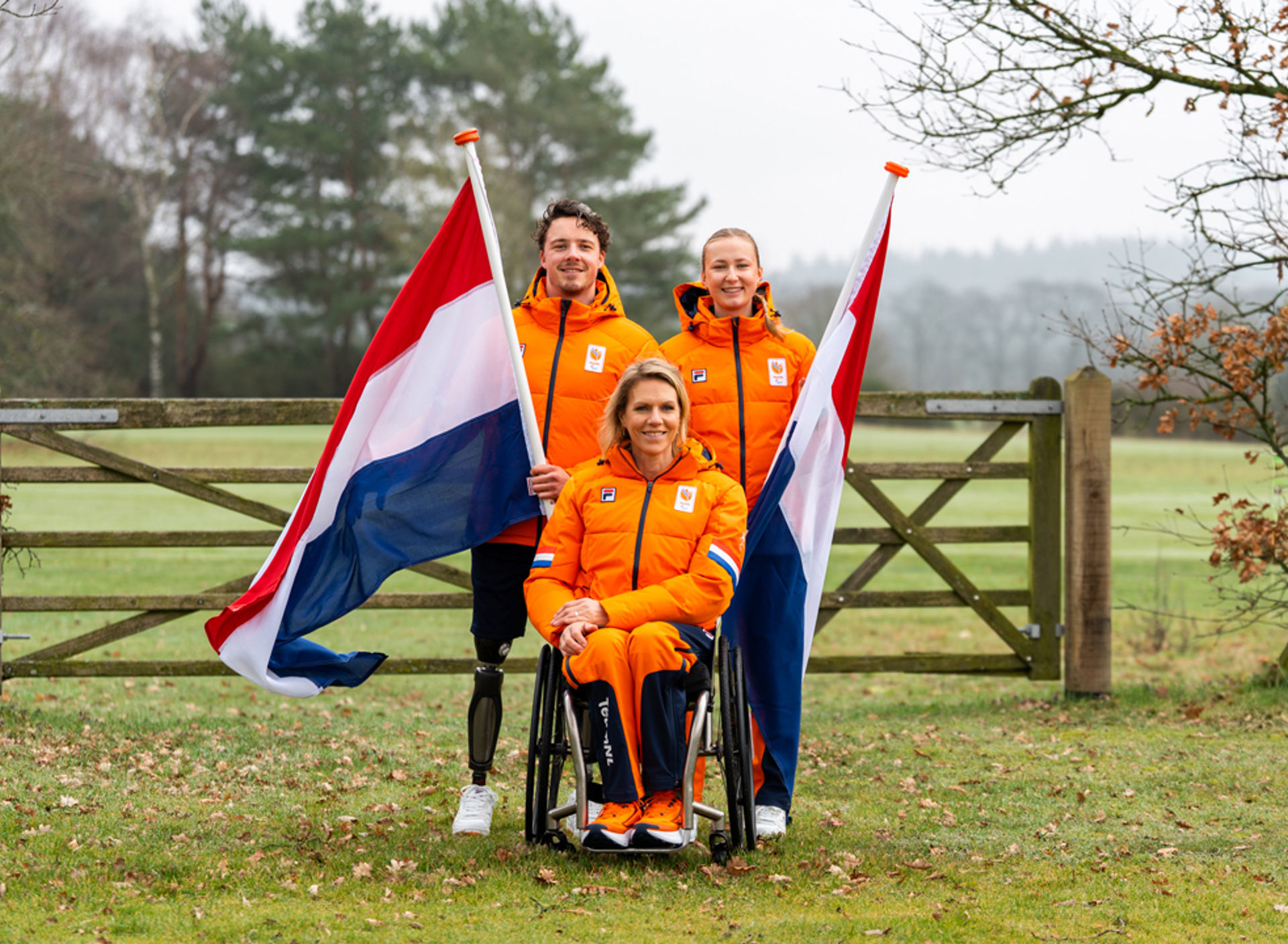 Vlaggendragers Paralympischespelen Clairepetit Jeroenkampschreur Coco 1080X720