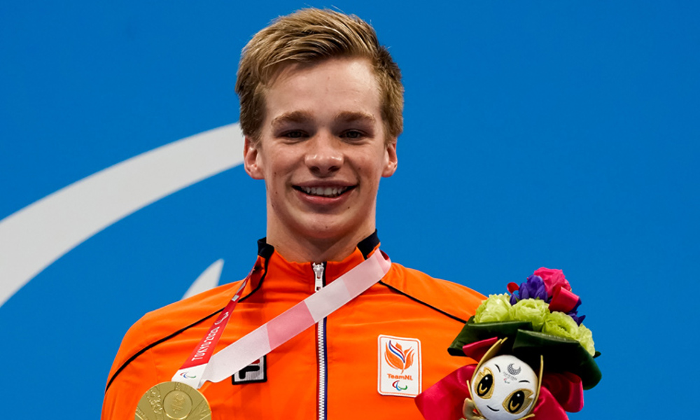 Rogier Dorsman Vlaggendrager 760 ORANGE PICTURES