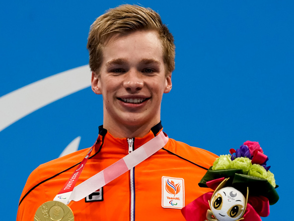 Rogier Dorsman Vlaggendrager 760 ORANGE PICTURES