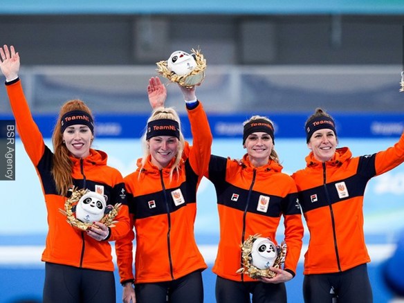 Ploegenachtervolging Vrouwen 900X600