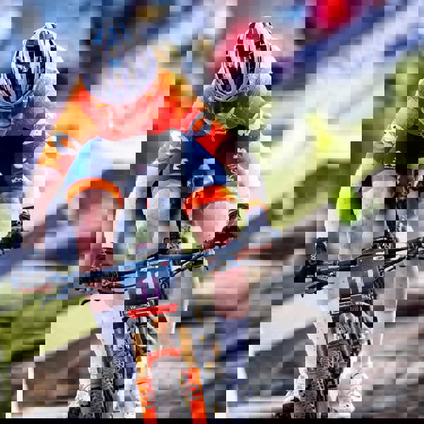 Puck Pieterse Actie WKMTB 2025 ANP