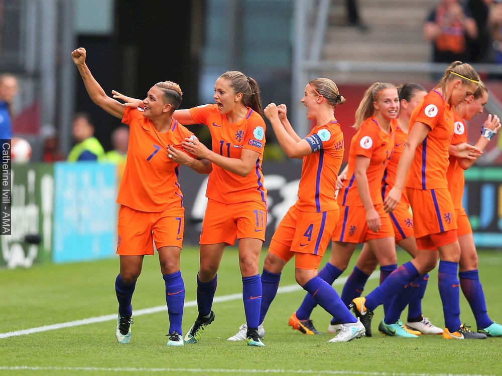 Shanice van der Sanden heeft gescoord EK 2017.jpg