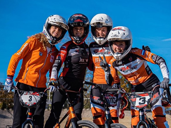 Sportswap Zusjes De Brouwer En Smulders