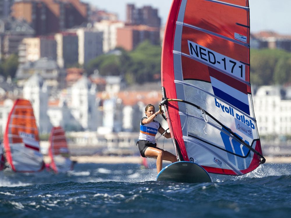 Lilian de Geus_WC2014_GettyImages_Richard Langdon-Ocean Images-455609306.jpg