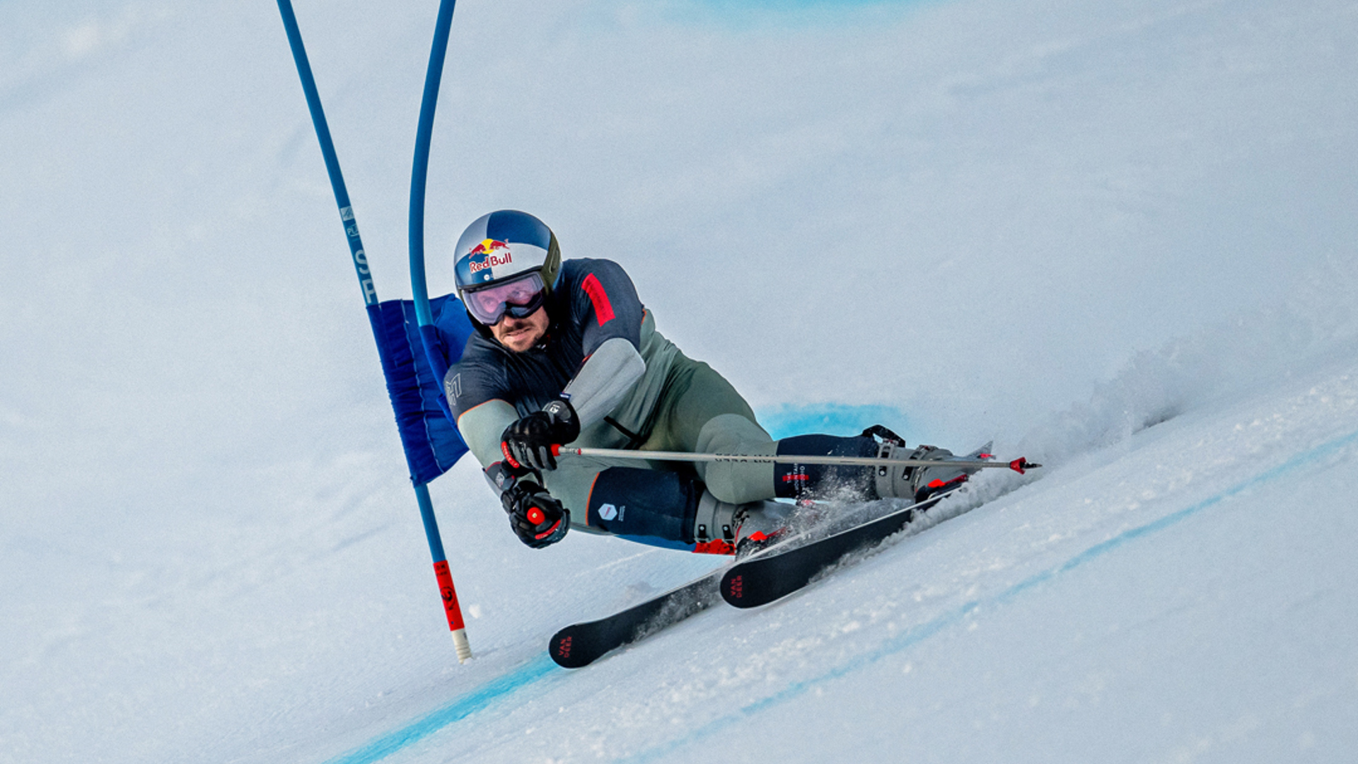 Marcel Hirscher (C) Joerg Mitter 1080X720