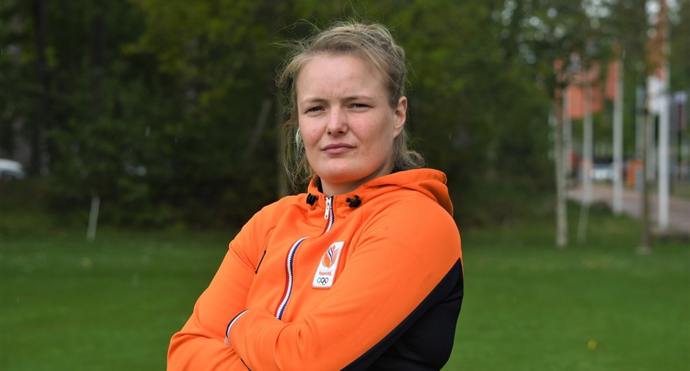 Sanne van Dijke portret half