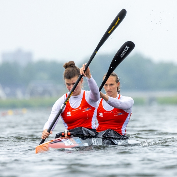 Selma Konijn (Voor) En Ruth Vorsselman Foto Archief Watersportverbond 1080X720