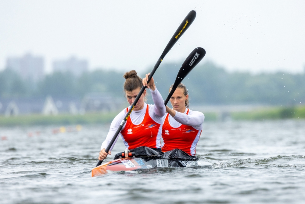 Selma Konijn (Voor) En Ruth Vorsselman Foto Archief Watersportverbond 1080X720