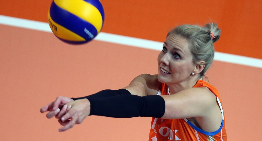 Dutch Laura Dijkema digstheball.jpg