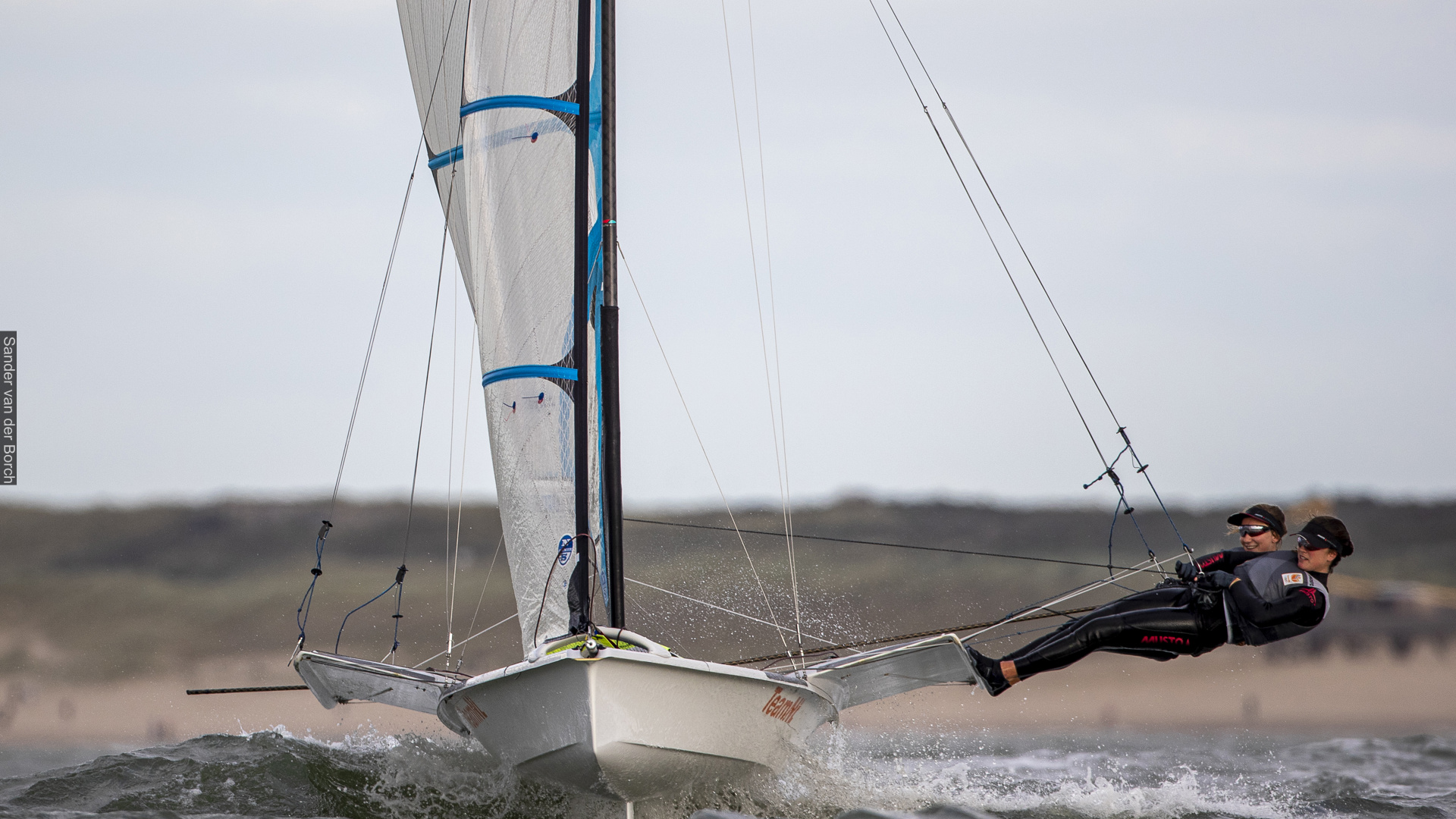 Bekkering en Duetz 191024 49erFX Foto Watersportverbond Sander van der Borch