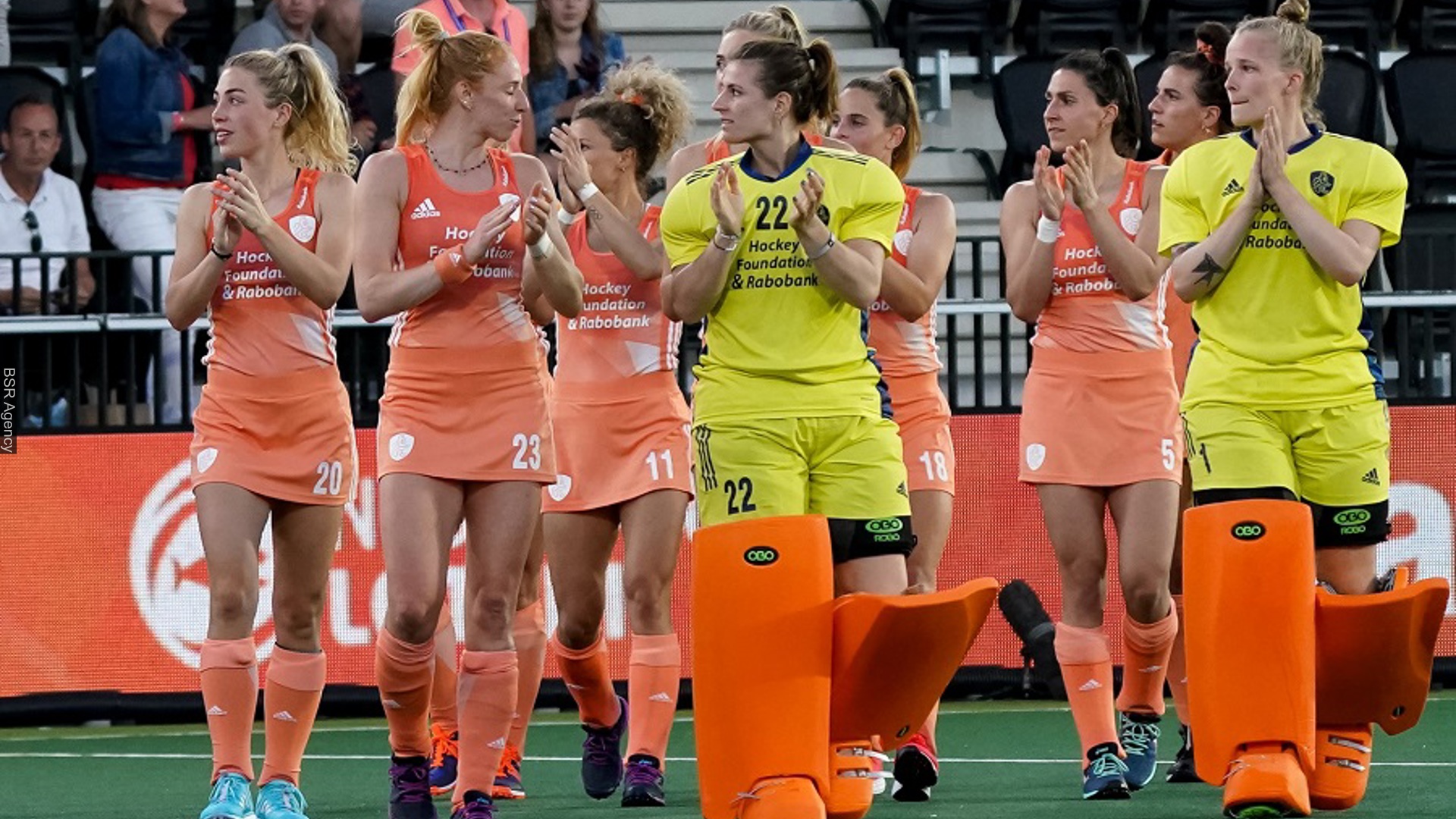 Hockeysters Applaudisseren PL 2021 BSR AGENCY