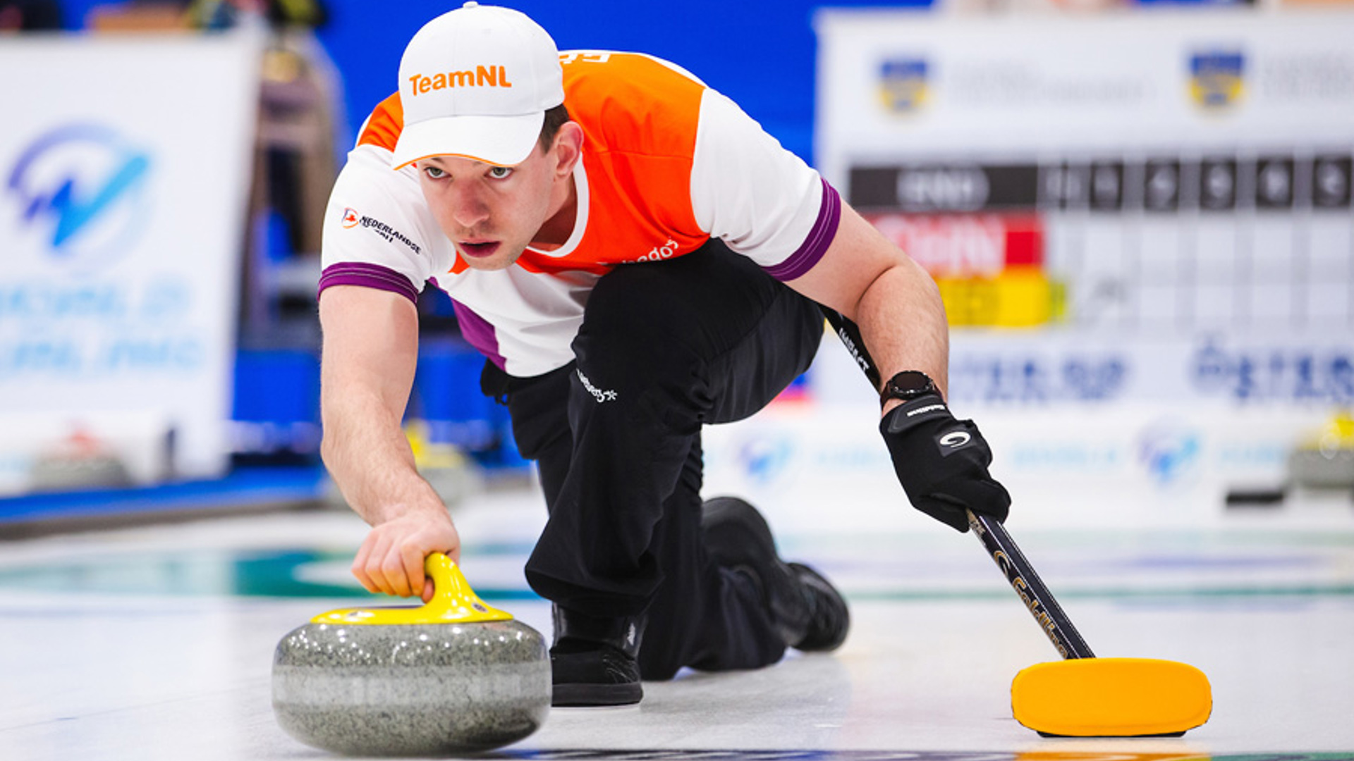 2024 04 WMDCC2024 0774 Wouter Gösgens World Curling Céline Stucki