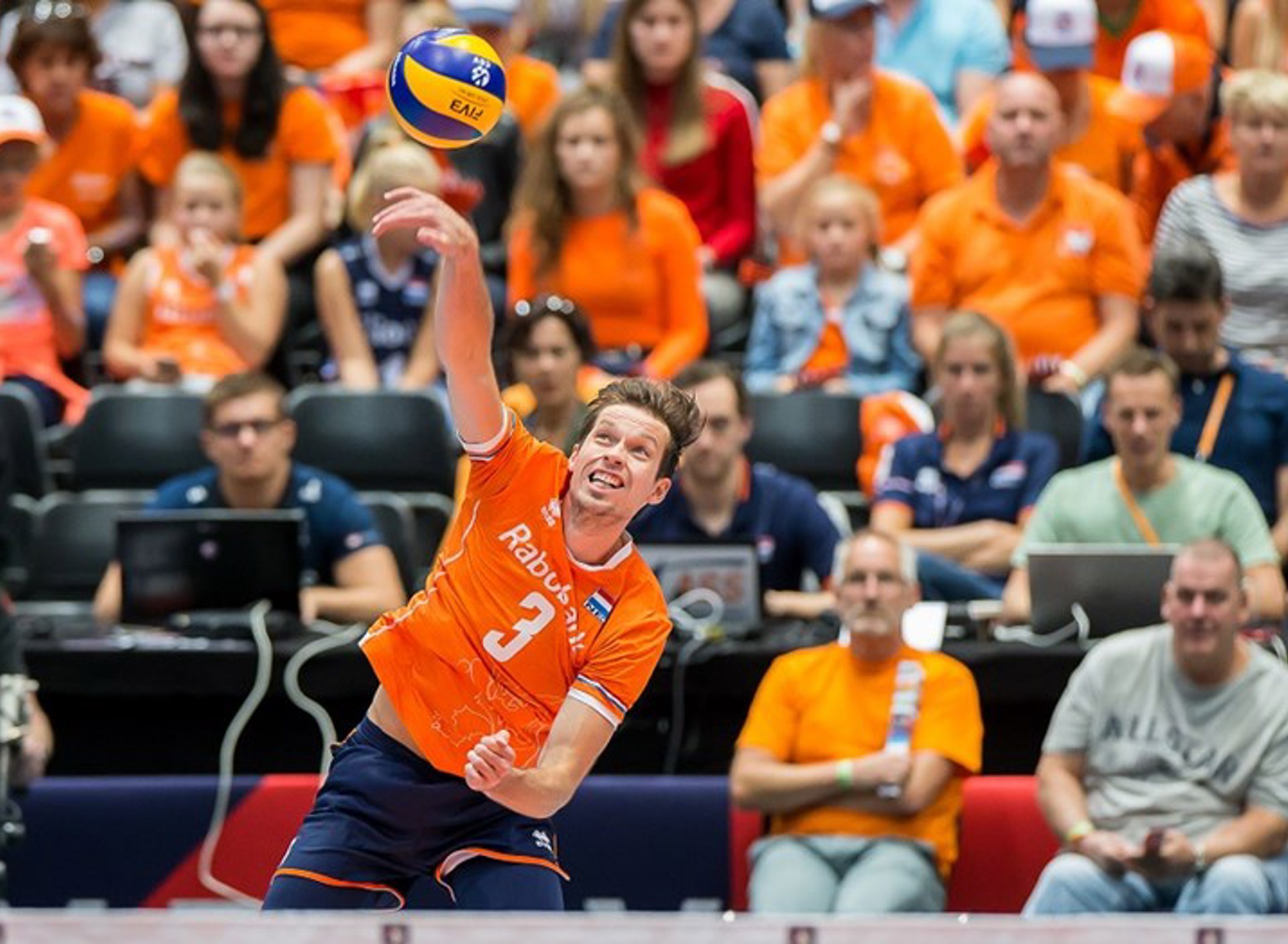 Maarten Van Garderen Smash BSR AGENCY 900X600