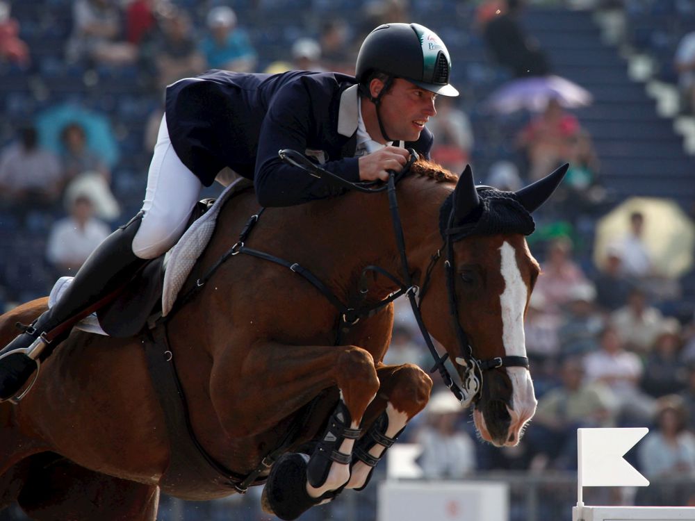 Gert-Jan Bruggink Shanghai 2014 GettyImages On Man Kevin Lee 450164826.jpg